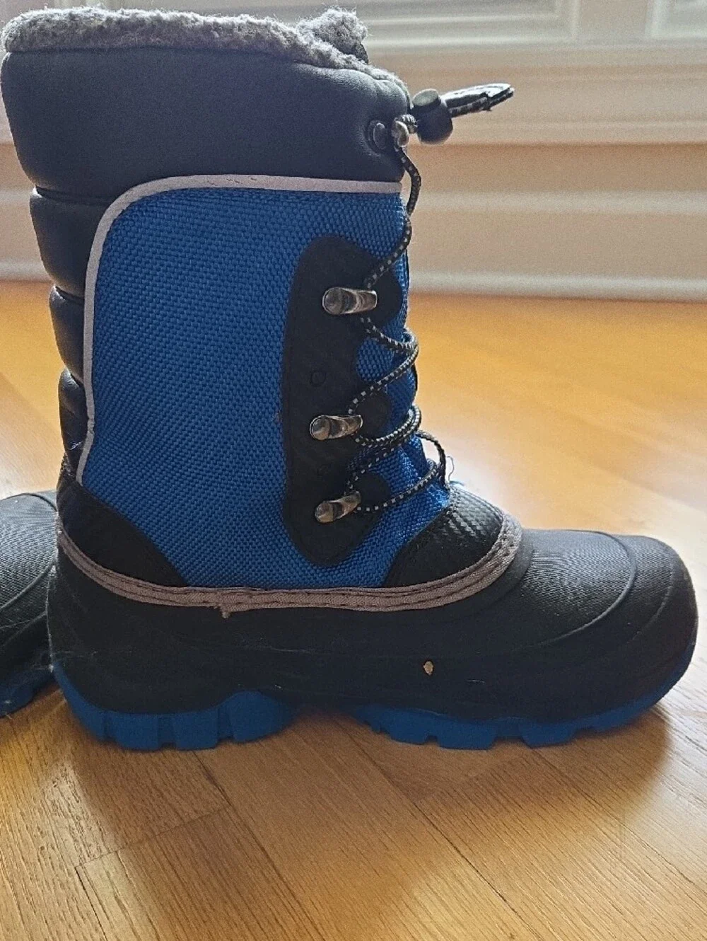 Kamik Luke 3 Kids Blue and Black Insulated Snow Boots Size 5 Big Boys